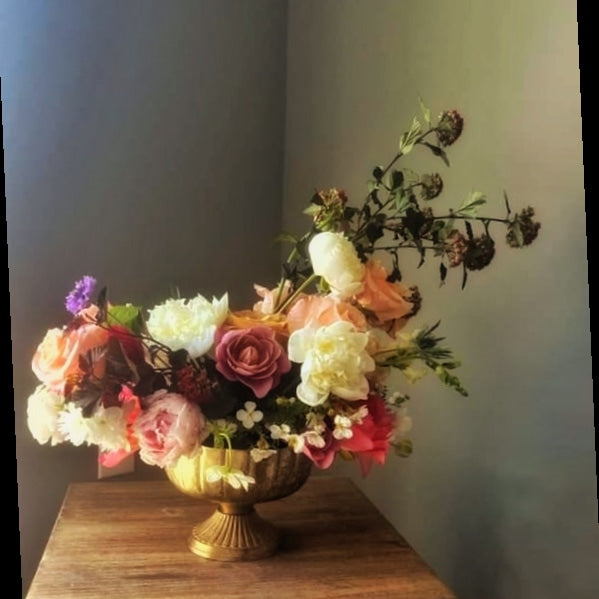 CUSTOM ARRANGEMENT